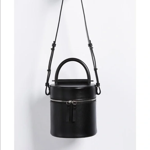 Building Block | Bags | Building Block Drum Bag In Black  display picture 1